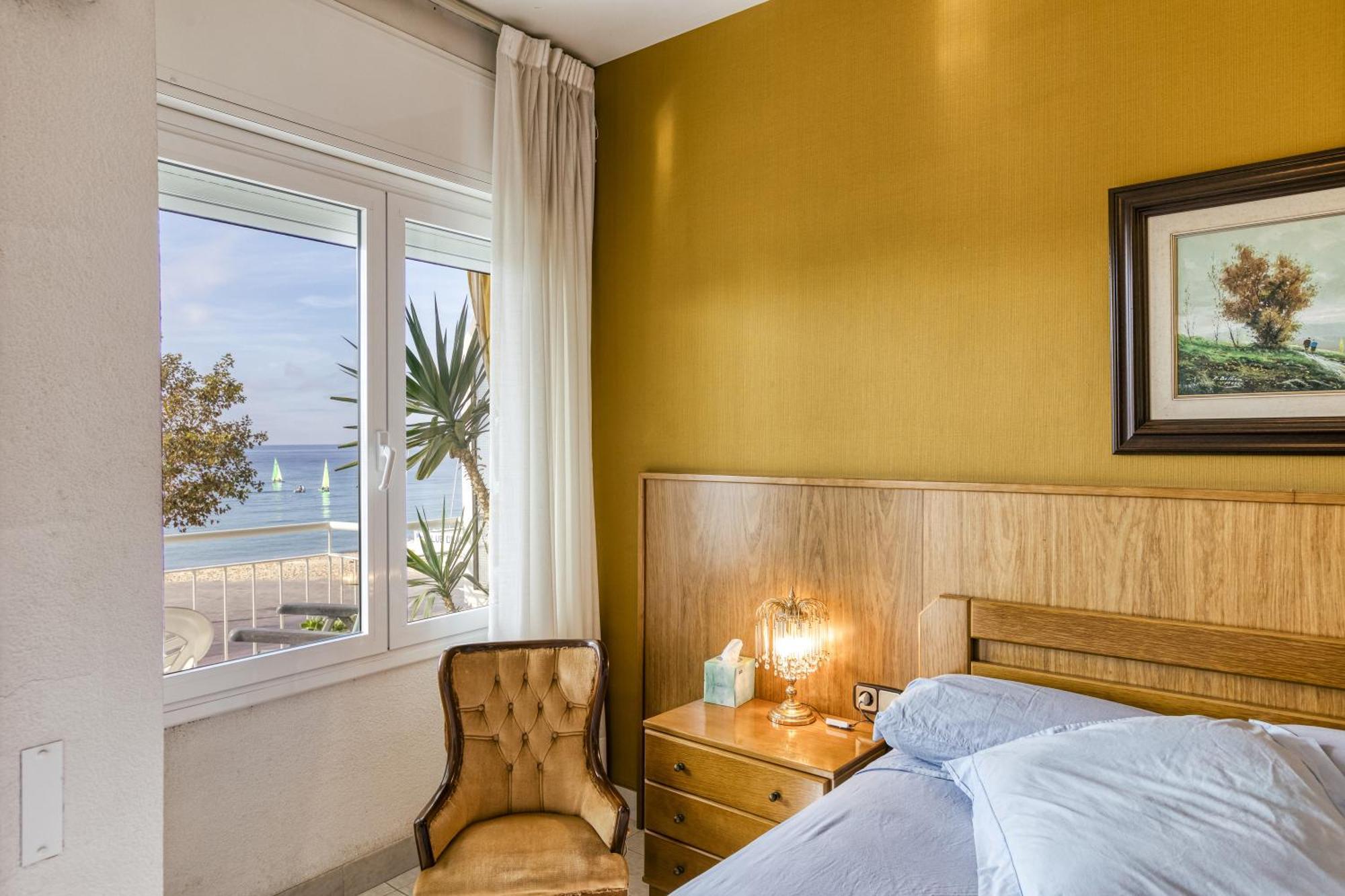 Apartamento Carrer Del Mar Palamós Exterior foto